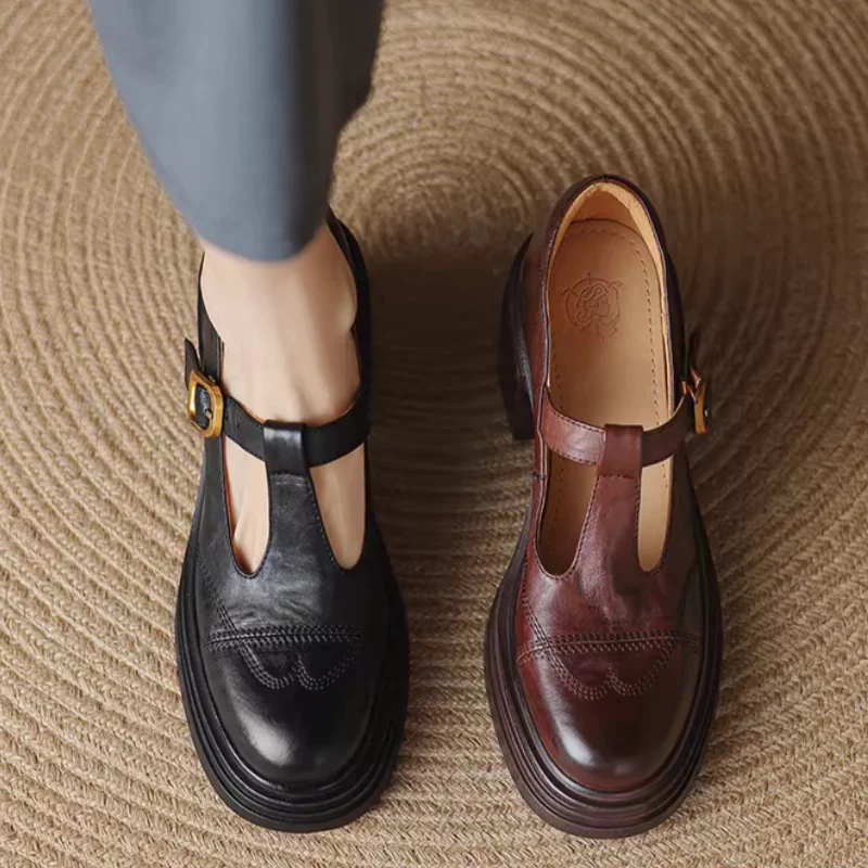 Lina | Мери Джейн с елегантност и комфорт