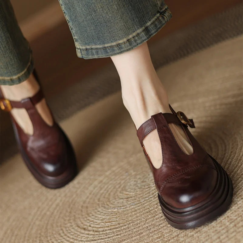 Lina | Мери Джейн с елегантност и комфорт